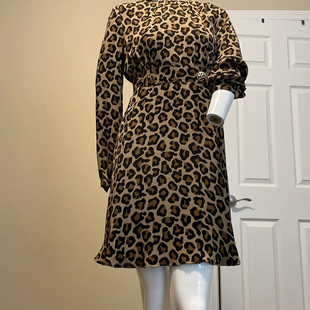 Tory Burch 100% Silk Leopard Print Long Sleeve Fit & Flare Mini Dress Size 6 EUC